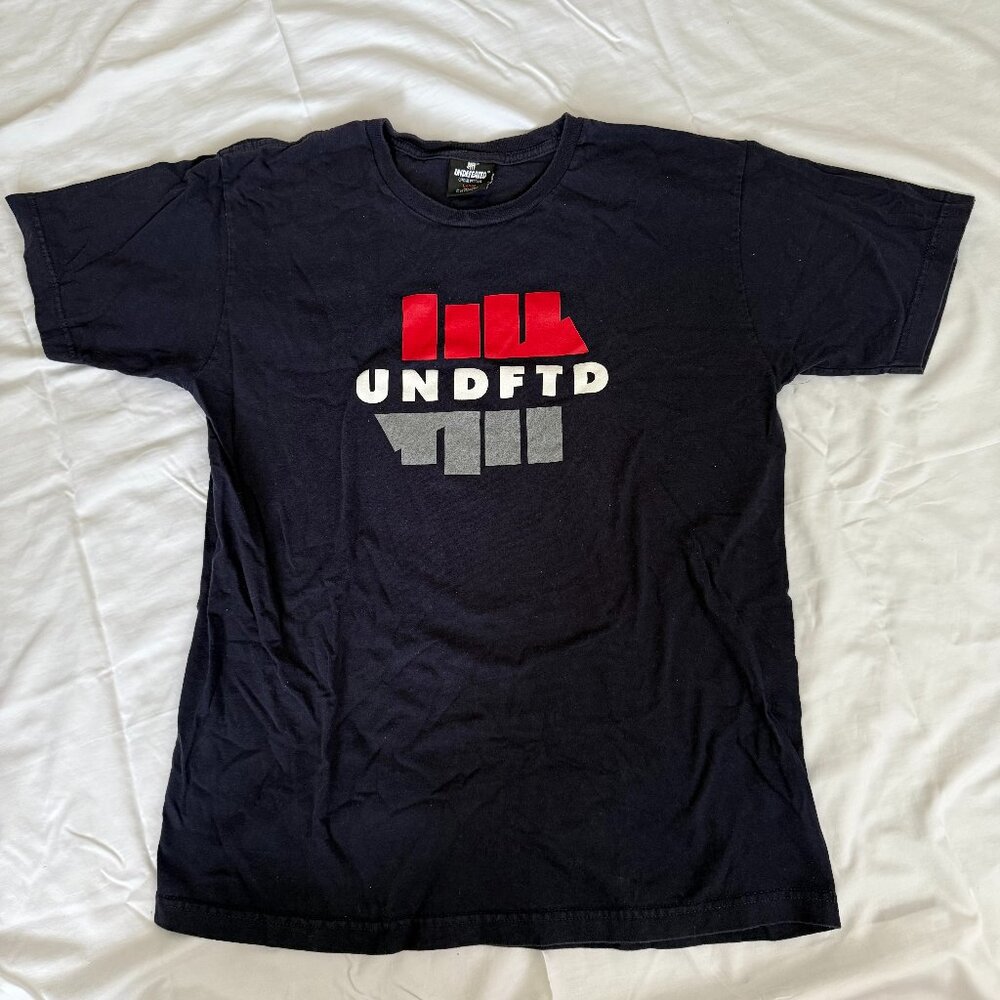 Undefeated T-Shirt Blue Shirt Menswear Mens Top